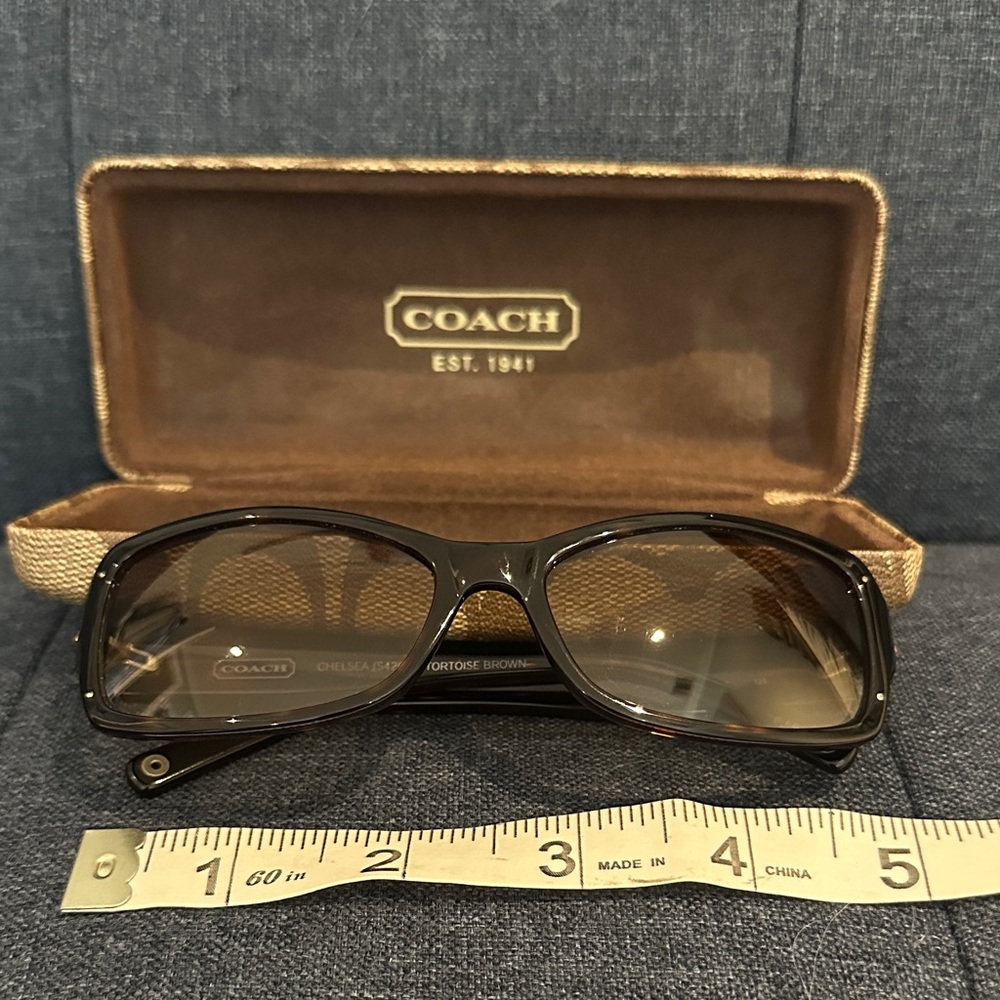 Coach Brown Gradient Sunglasses with Black Frame - Picture 7 of 9